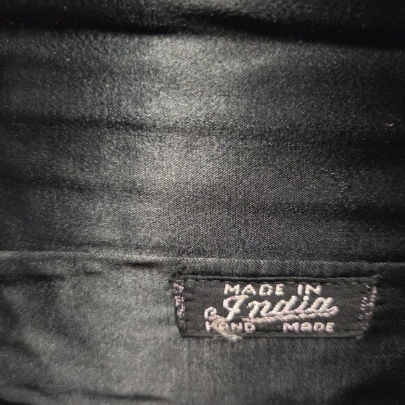 Black Velvet and Zari Embroidery Clutch Purse - Picture 4 of 8